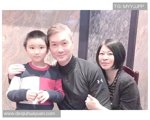 樊荣与山下刚的巅峰对决谁将成为新一代的拳击传奇