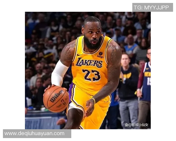 詹姆斯：从篮球场上的传奇到社会影响力的多重角色探索