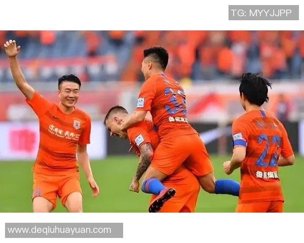 中超天海对阵鲁能精彩直播全程回顾与赛后分析