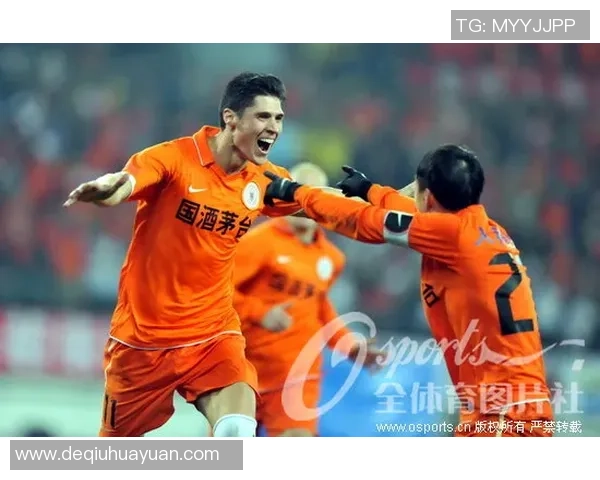 勇士与猛龙激战正酣10月2日精彩对决引发球迷热议