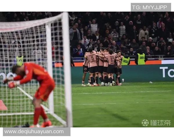 法甲精彩对决南锡主场迎战马赛全景图片回顾